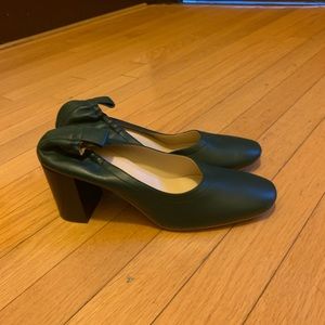 Everlane Italian Leather Heel in Evergreen 8